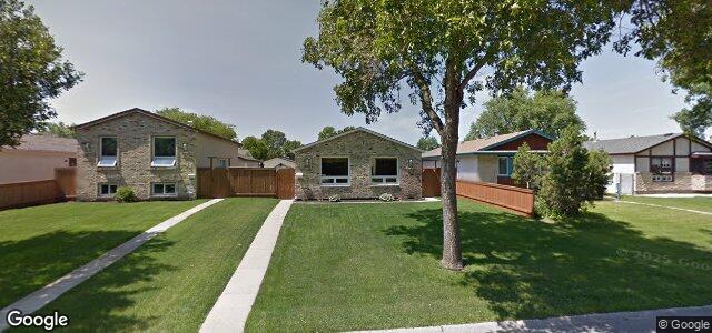 Larawan ng 36 Kinsley Crescent sa Winnipeg, Manitoba