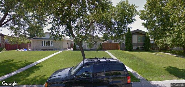 Larawan ng 39 Lynn Lake Drive sa Winnipeg, Manitoba