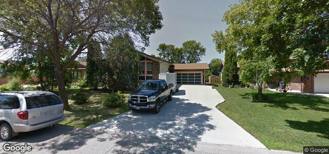 Larawan ng 42 Meadow Lake Drive sa Winnipeg, Manitoba
