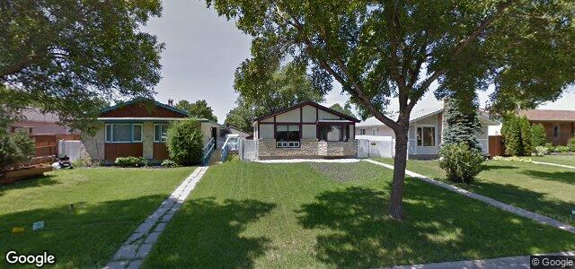 Larawan ng 44 Kinsley Crescent sa Winnipeg, Manitoba