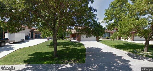 Larawan ng 46 Meadow Lake Drive sa Winnipeg, Manitoba