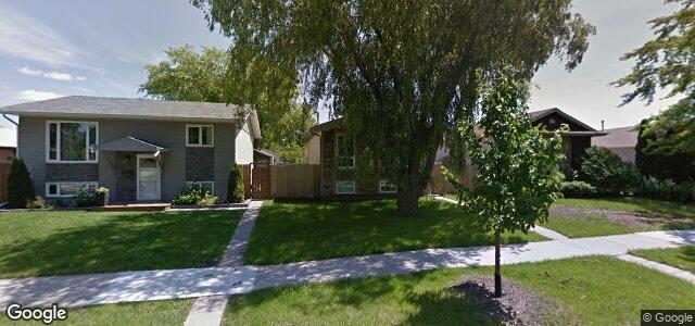Larawan ng 49 Meadow Lake Drive sa Winnipeg, Manitoba