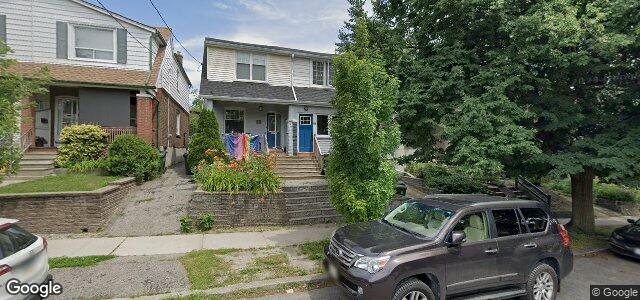 Larawan ng 51 Moberly Avenue sa Winnipeg, Manitoba