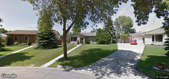 Larawan ng 54 Kinsley Crescent sa Winnipeg, Manitoba