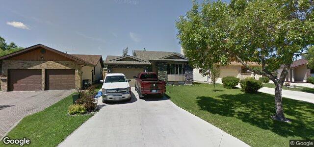 Larawan ng 54 Sand Point Bay sa Winnipeg, Manitoba