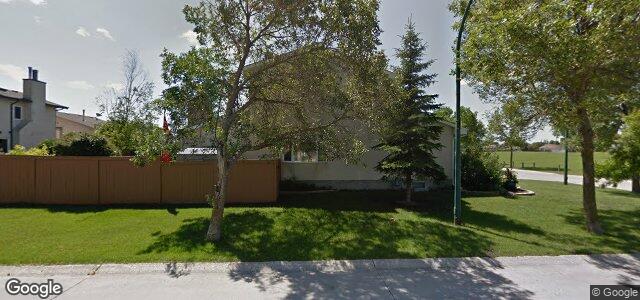 Larawan ng 61 Dawnville Drive sa Winnipeg, Manitoba