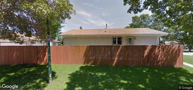 Larawan ng 61 Meadow Gate Drive sa Winnipeg, Manitoba