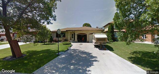 Larawan ng 62 Meadow Lake Drive sa Winnipeg, Manitoba