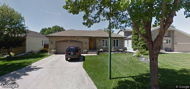 Larawan ng 63 Spring Meadow Crescent sa Winnipeg, Manitoba