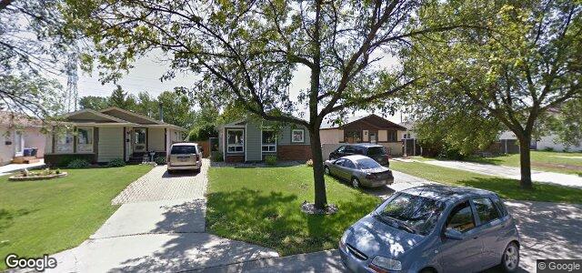 Larawan ng 64 Meadow Gate Drive sa Winnipeg, Manitoba
