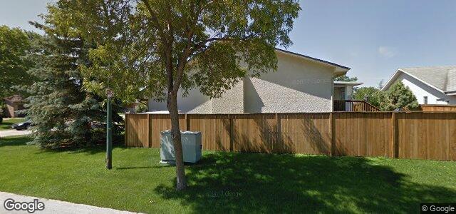 Larawan ng 67 Woodside Crescent sa Winnipeg, Manitoba