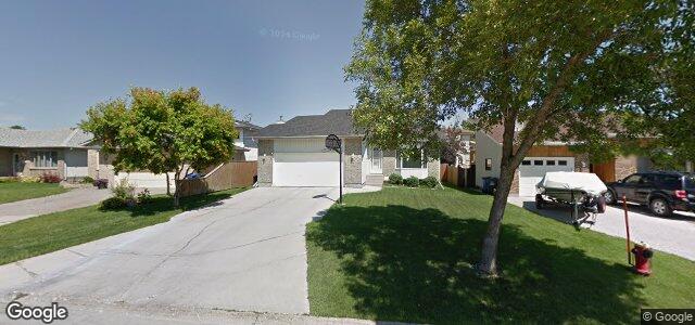 Larawan ng 7 Sand Point Bay sa Winnipeg, Manitoba