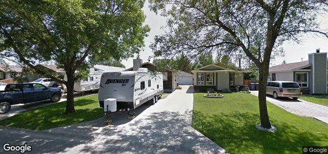 Larawan ng 72 Meadow Gate Drive sa Winnipeg, Manitoba