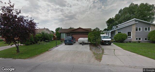 Larawan ng 74 Cambie Road sa Winnipeg, Manitoba