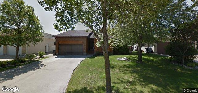 Larawan ng 77 Sand Point Bay sa Winnipeg, Manitoba