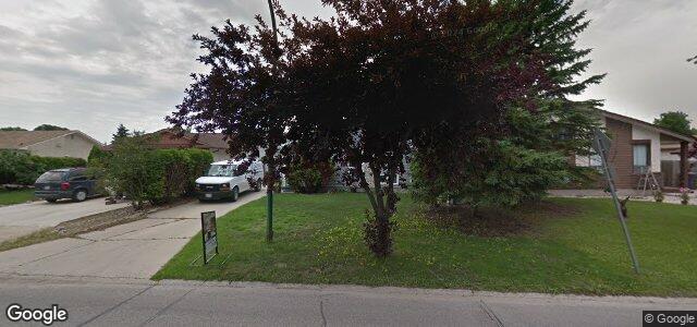 Larawan ng 80 Cambie Road sa Winnipeg, Manitoba