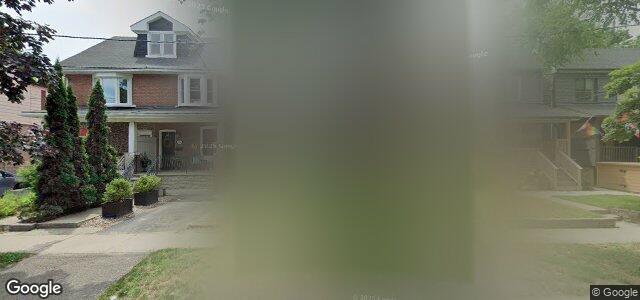 Larawan ng 82 Moberly Avenue sa Winnipeg, Manitoba