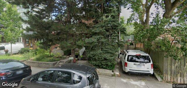 Larawan ng 83 Moberly Avenue sa Winnipeg, Manitoba