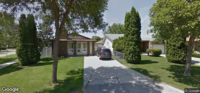 Larawan ng 9 Parkwater Crescent sa Winnipeg, Manitoba