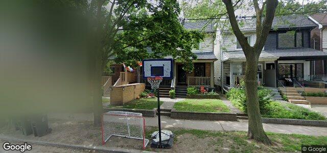 Larawan ng 90 Moberly Avenue sa Winnipeg, Manitoba