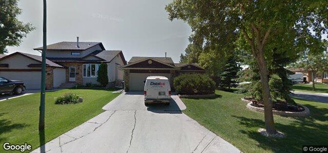 Larawan ng 93 Stoney Lake Bay sa Winnipeg, Manitoba