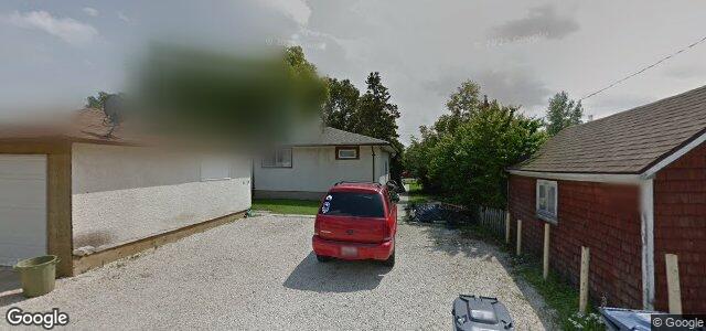 Larawan ng 111 Pandora Avenue E sa Winnipeg, Manitoba