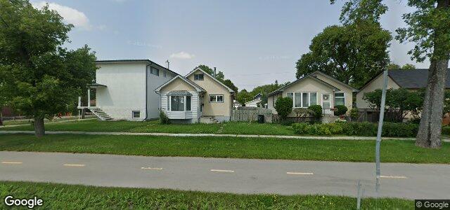 Photo of 203 Pandora Avenue E in Winnipeg, Manitoba