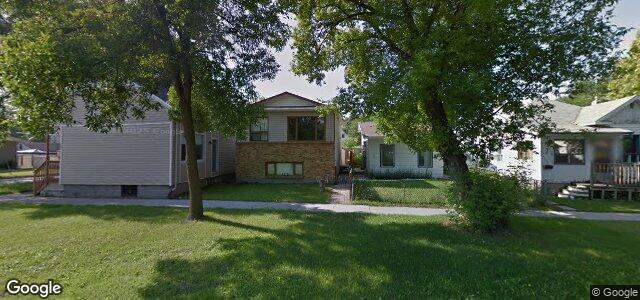 Larawan ng 230 Regent Avenue E sa Winnipeg, Manitoba