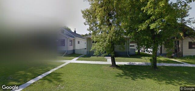 Larawan ng 318 Regent Avenue E sa Winnipeg, Manitoba