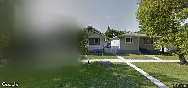 Larawan ng 320 Regent Avenue E sa Winnipeg, Manitoba