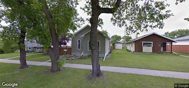 Larawan ng 322 Melrose Avenue W sa Winnipeg, Manitoba