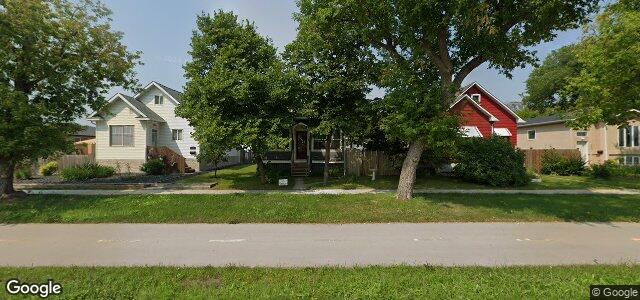 Larawan ng 327 Pandora Avenue E sa Winnipeg, Manitoba