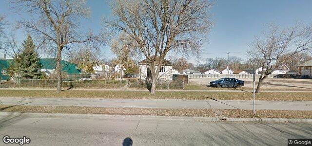 Larawan ng 333 Pandora Avenue W sa Winnipeg, Manitoba