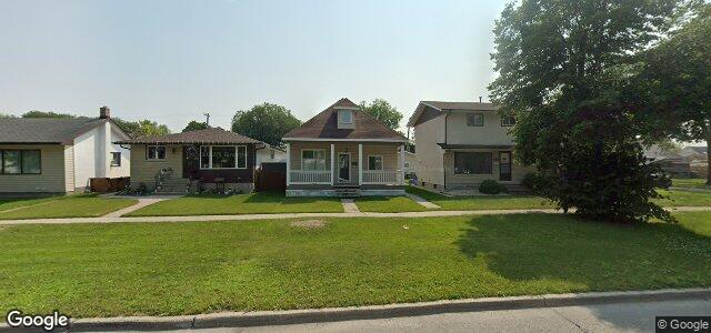 Larawan ng 404 Regent Avenue E sa Winnipeg, Manitoba