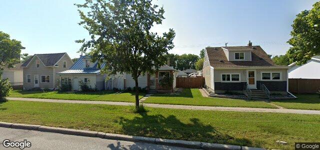 Larawan ng 414 Regent Avenue W sa Winnipeg, Manitoba