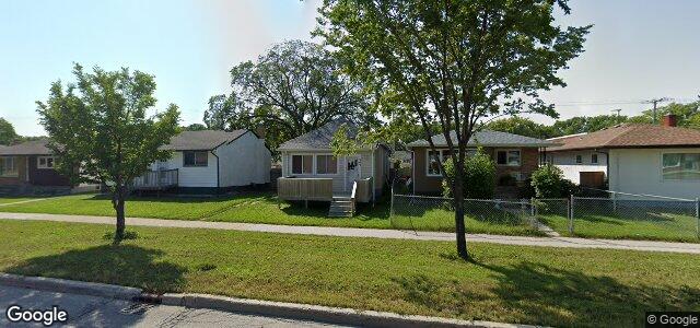 Larawan ng 444 Regent Avenue W sa Winnipeg, Manitoba