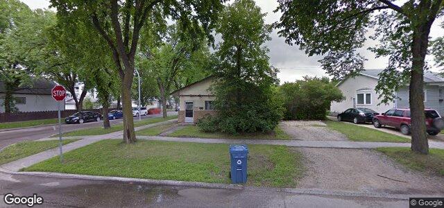 Photo of 500 Melrose Avenue W in Winnipeg, Manitoba