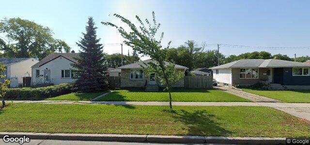 Larawan ng 524 Regent Avenue W sa Winnipeg, Manitoba