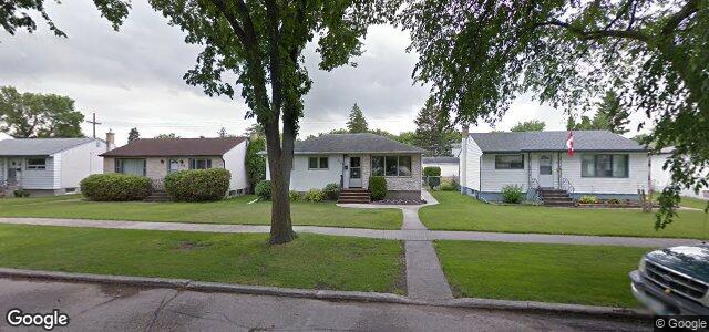 Photo of 530 Melrose Avenue W in Winnipeg, Manitoba