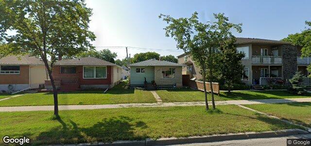 Larawan ng 536 Regent Avenue W sa Winnipeg, Manitoba