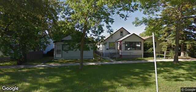 Larawan ng 552 Regent Avenue E sa Winnipeg, Manitoba