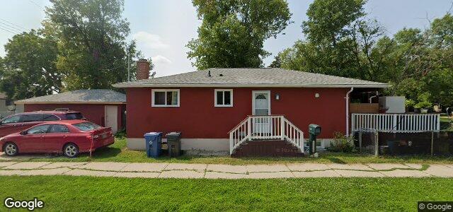 Larawan ng 556 Regent Avenue E sa Winnipeg, Manitoba