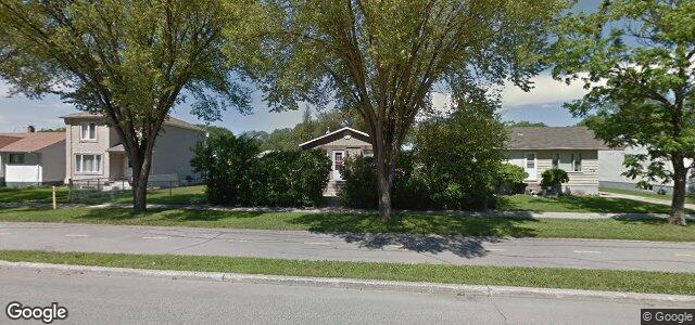 Larawan ng 723 Pandora Avenue W sa Winnipeg, Manitoba