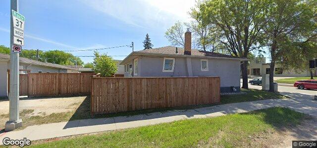 Larawan ng 737 Pandora Avenue W sa Winnipeg, Manitoba