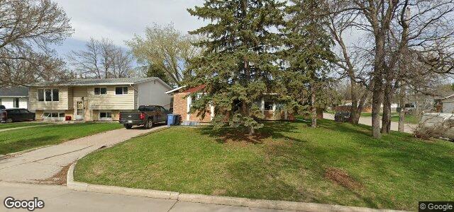 Larawan ng 1 Mcmurray Bay sa Winnipeg, Manitoba