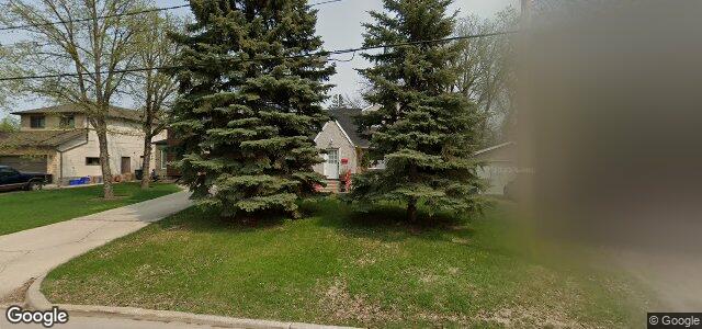 Larawan ng 100 Riverbend Avenue sa Winnipeg, Manitoba