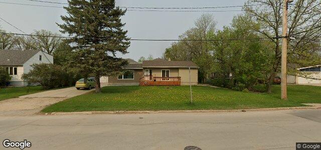 Larawan ng 108 Minnetonka Street sa Winnipeg, Manitoba