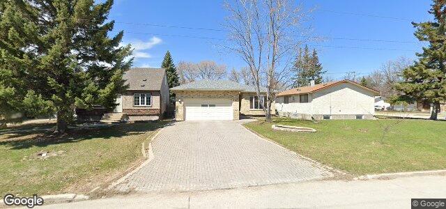 Photo of 109 Greendell Avenue in Winnipeg, Manitoba