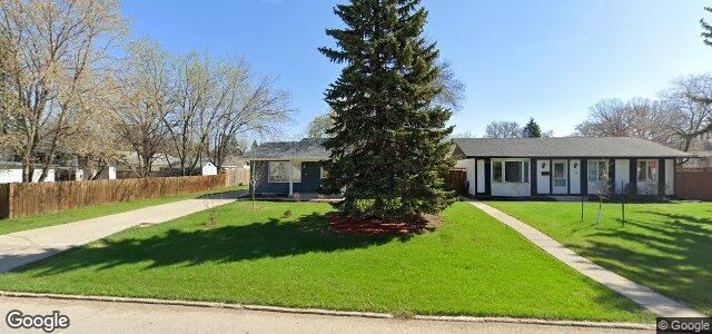 Larawan ng 11 Fernleaf Drive sa Winnipeg, Manitoba