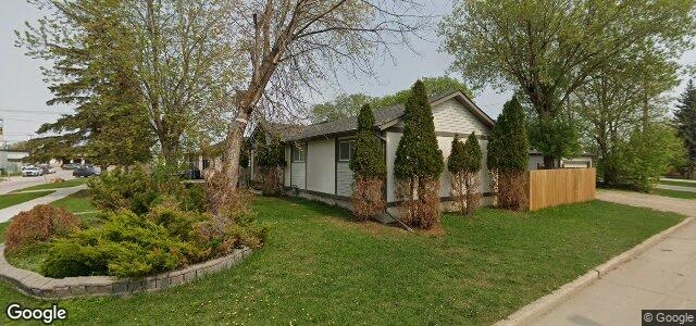 Larawan ng 12 Greendell Avenue sa Winnipeg, Manitoba